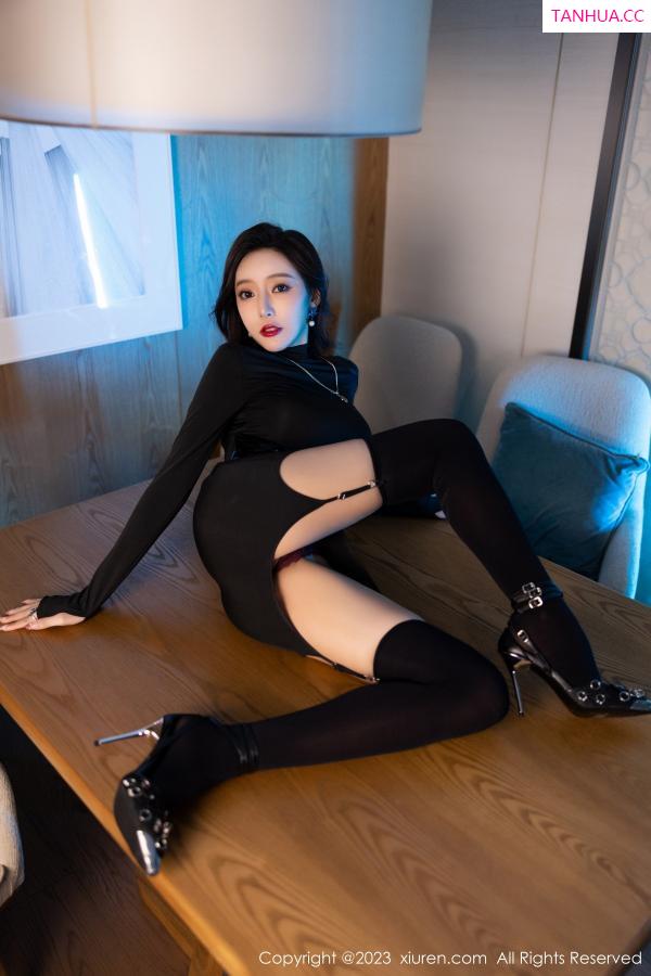 王馨瑶  [XiuRen]高清写真图 2023.01.06 No.6099 王馨瑶yanni 美腿妩媚第29张图片